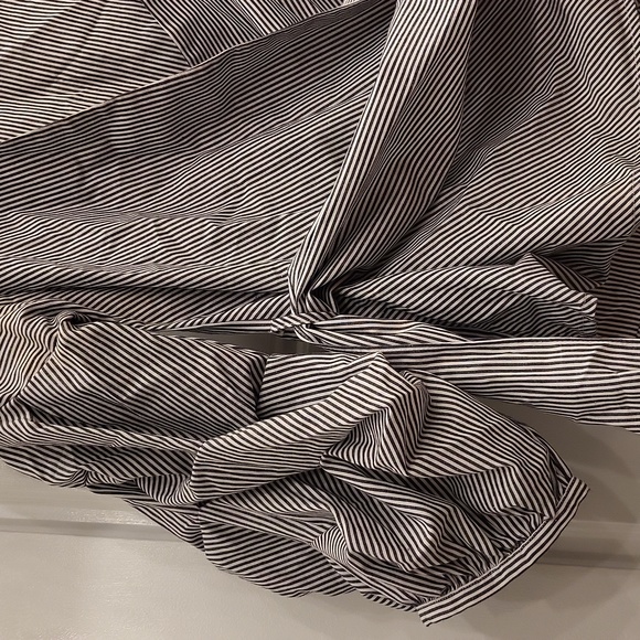 Striped cross over blouse - Picture 4 of 5